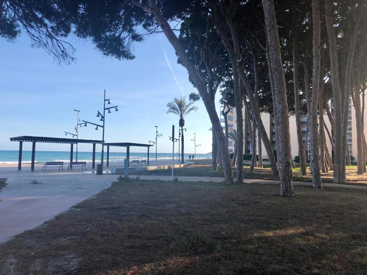 Pineda Beach 1A Linea De Mar & Parking La Pineda Exterior foto